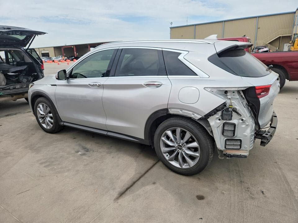 2021 INFINITI QX50 ESSENTIAL 2