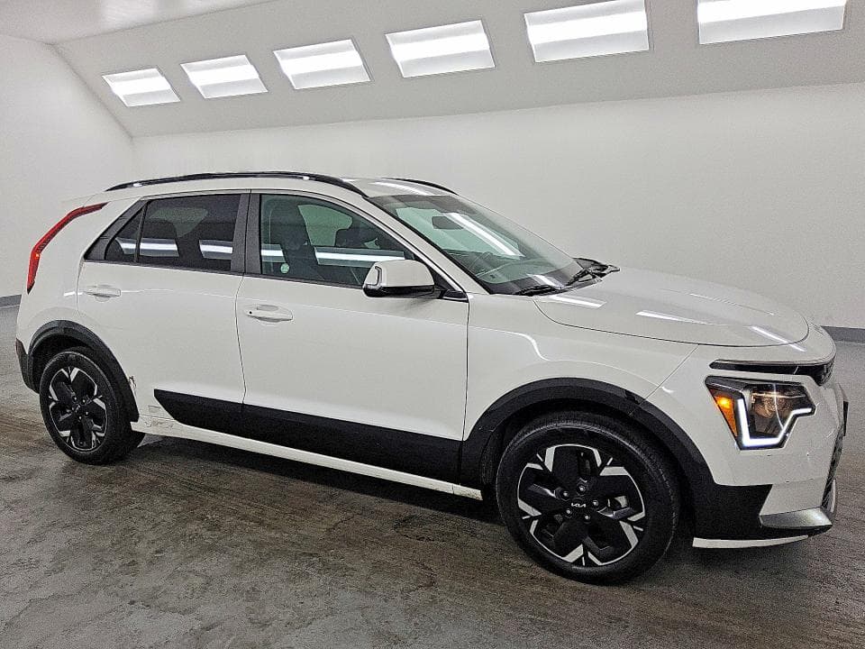 2024 KIA NIRO WIND 4