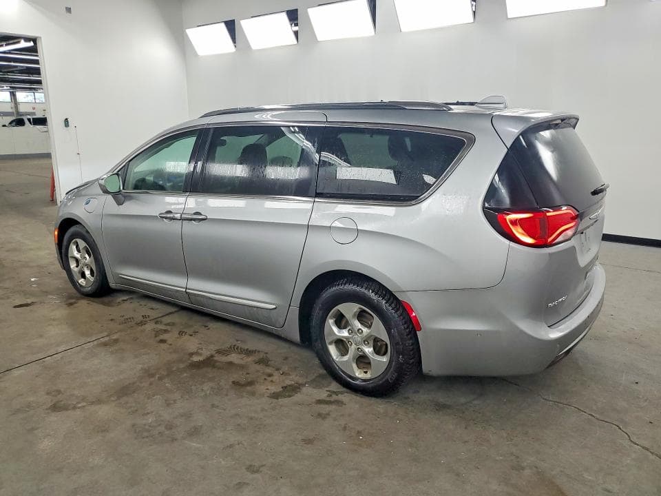2018 CHRYSLER PACIFICA HYBRID LIMITED 2