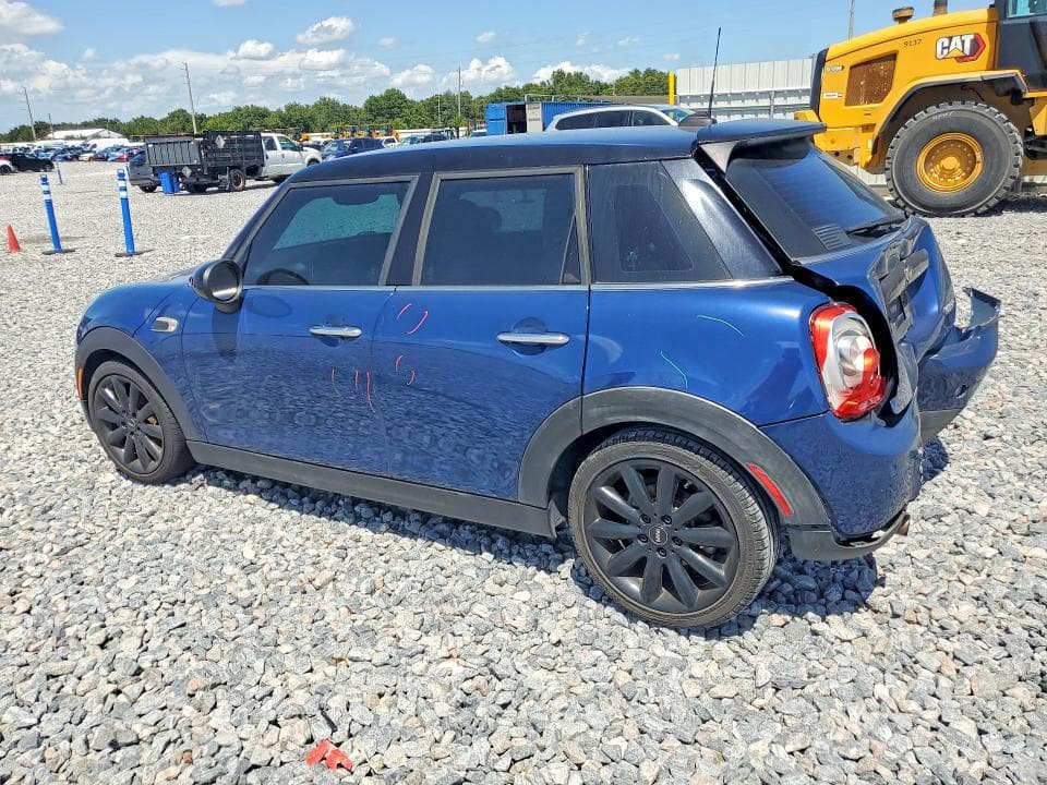 2017 MINI COOPER 2
