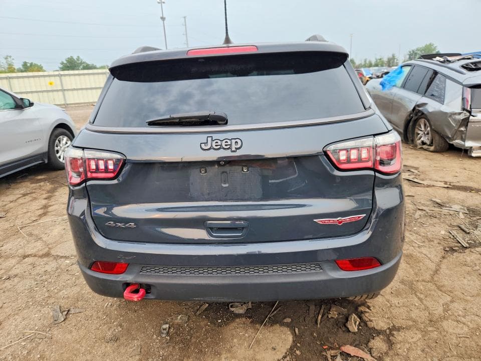 2018 JEEP COMPASS TRAILHAWK 6