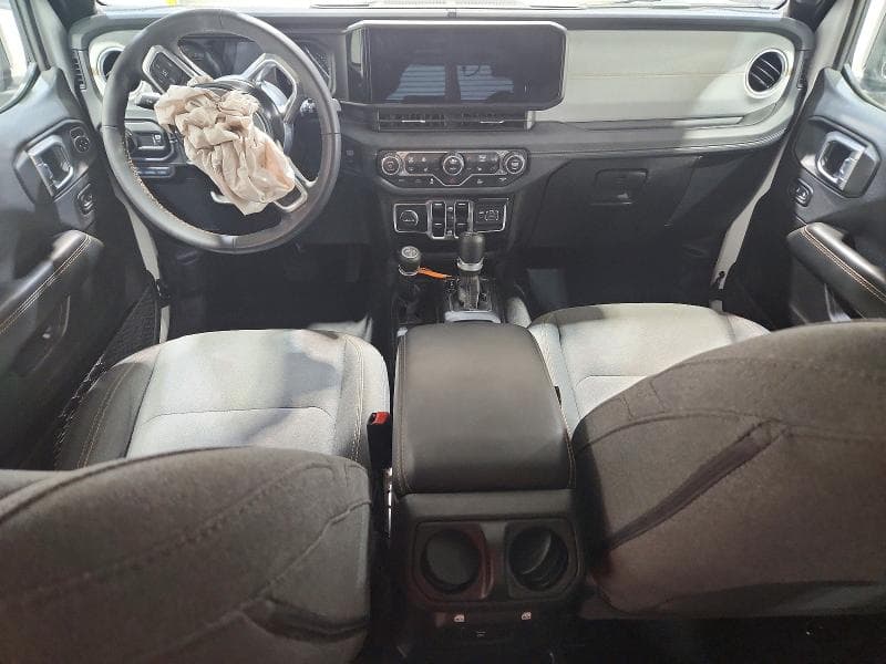 2024 JEEP WRANGLER SAHARA 4XE 8