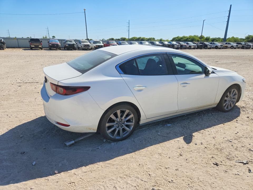 2025 MAZDA 3 PREFERRED 3