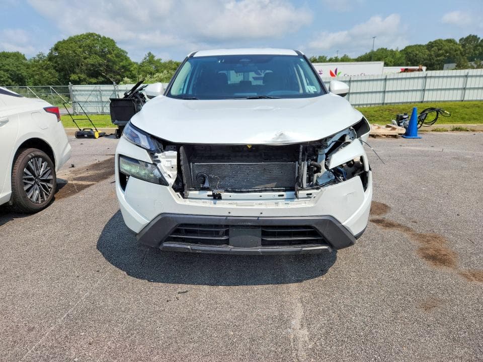 2025 NISSAN ROGUE SV 5