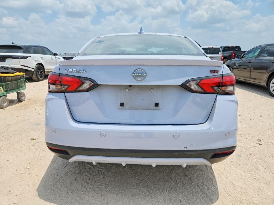 2023 NISSAN VERSA SR 6