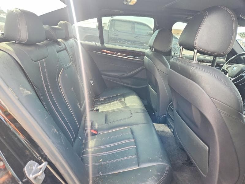 2018 BMW 530 XI 10