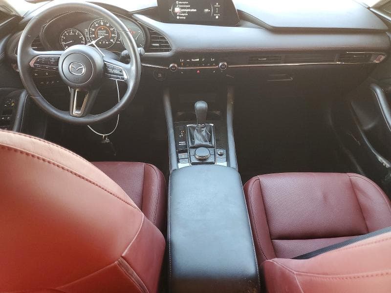2024 MAZDA 3 PREFERRED 8