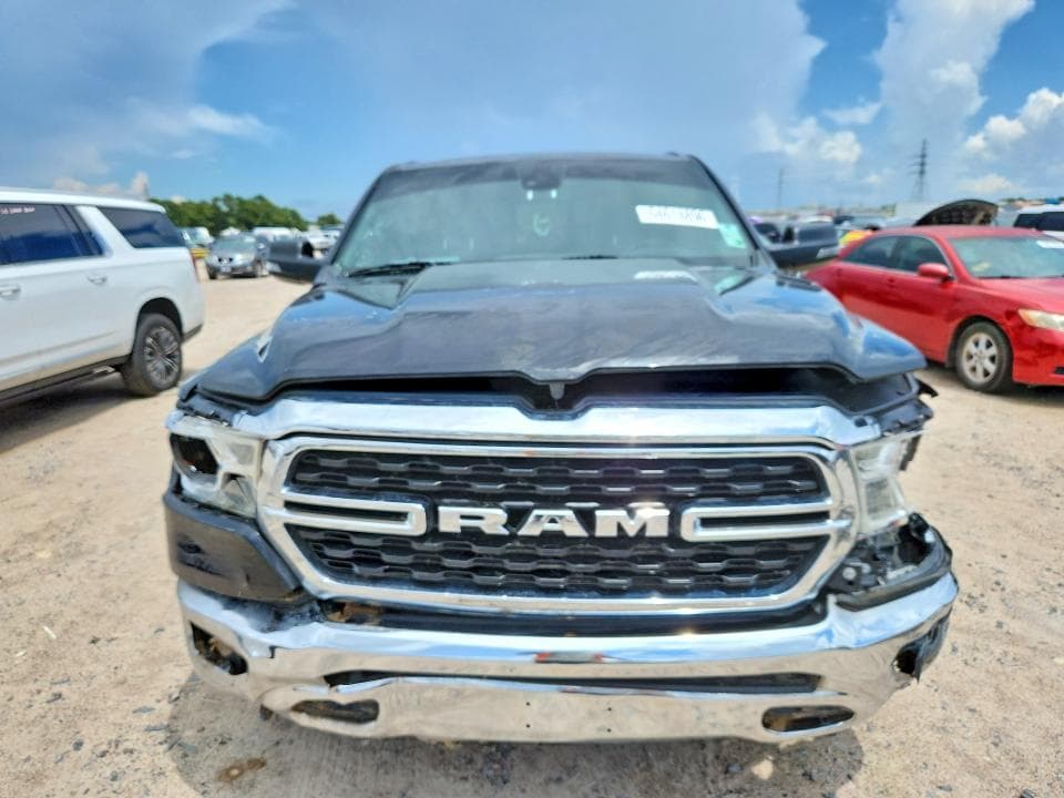 2023 RAM 1500 BIG HORN 5