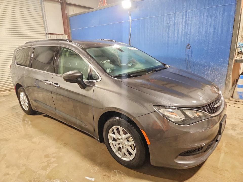 2021 CHRYSLER VOYAGER LXI 4