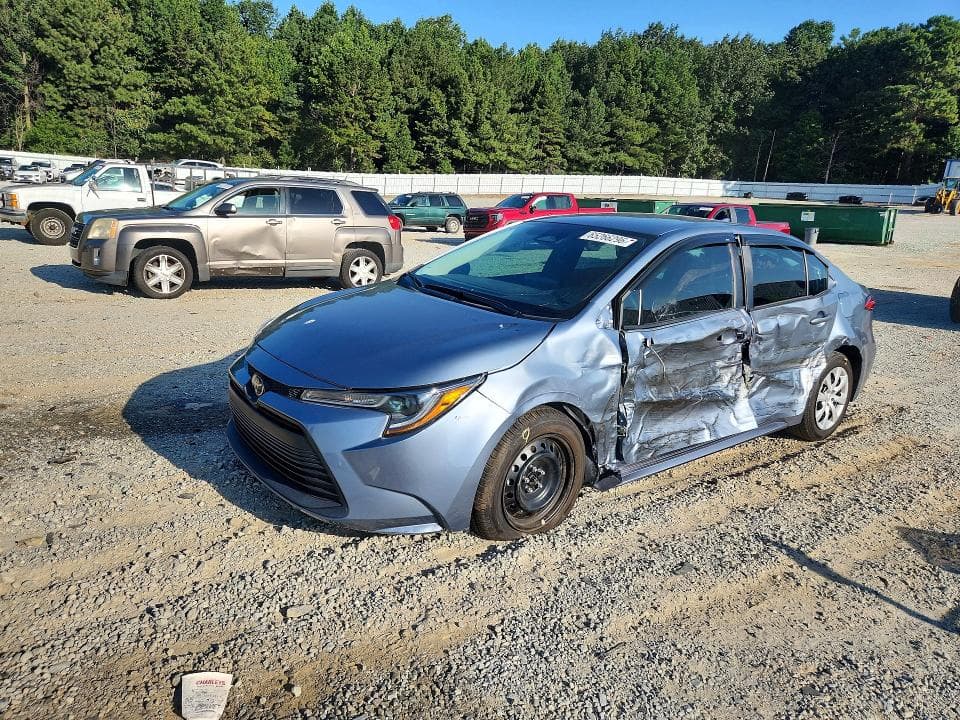2024 TOYOTA COROLLA LE - 1