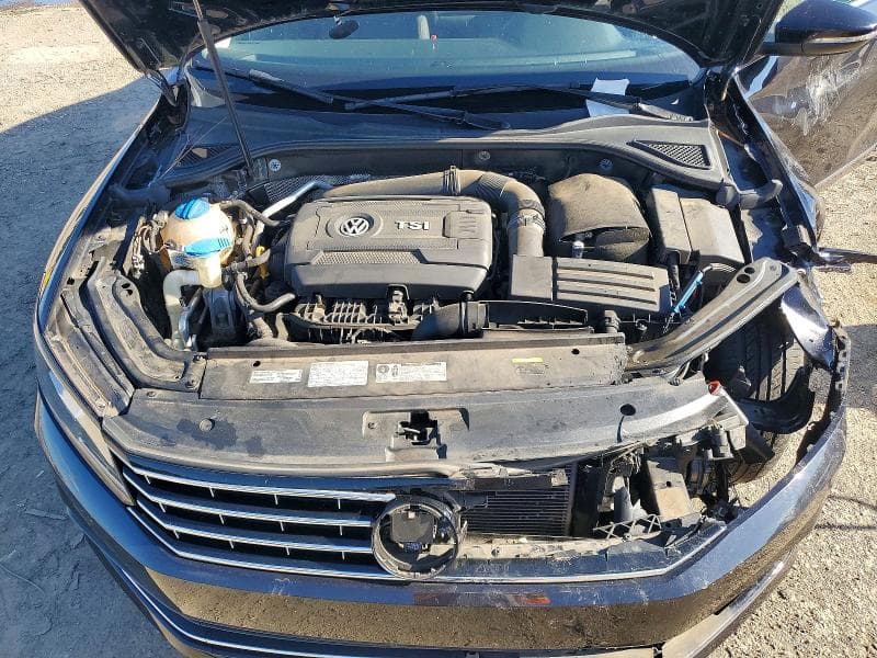 2017 VOLKSWAGEN PASSAT S 11