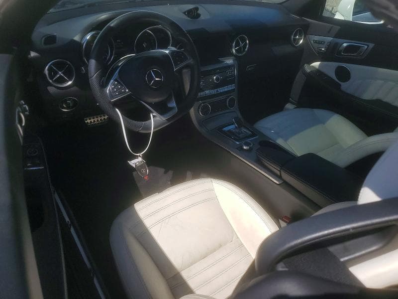 2018 MERCEDES-BENZ SLC 300 8
