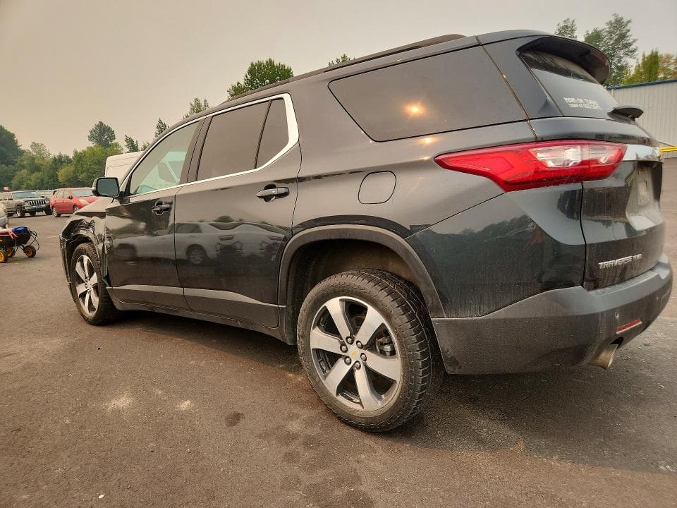 2020 CHEVROLET TRAVERSE LT 2