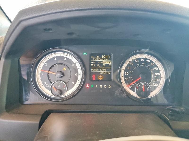 2022 RAM 1500 CLASSIC SLT 9