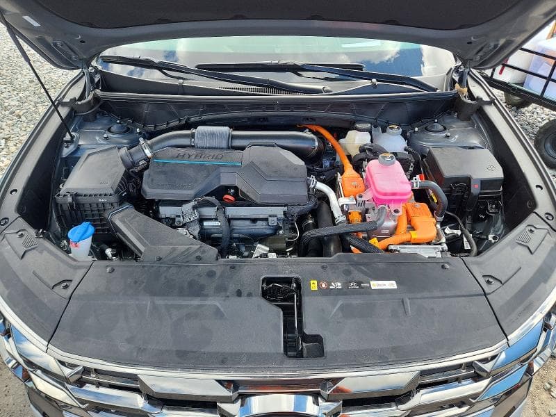 2025 HYUNDAI TUCSON LIMITED 12