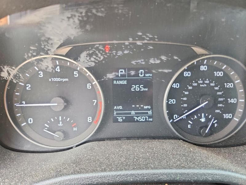 2018 HYUNDAI ELANTRA SE 9