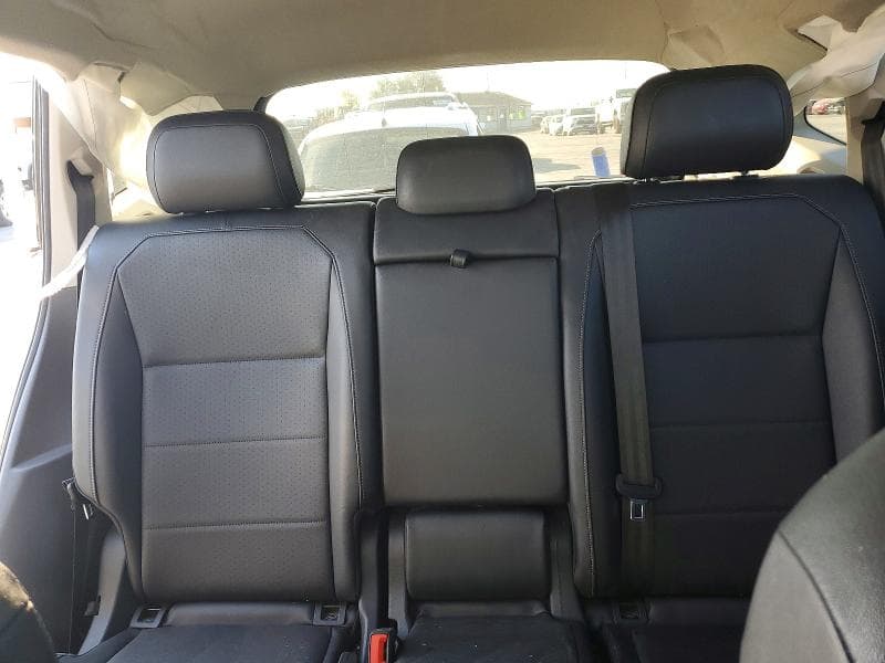 2018 VOLKSWAGEN TIGUAN SE 10