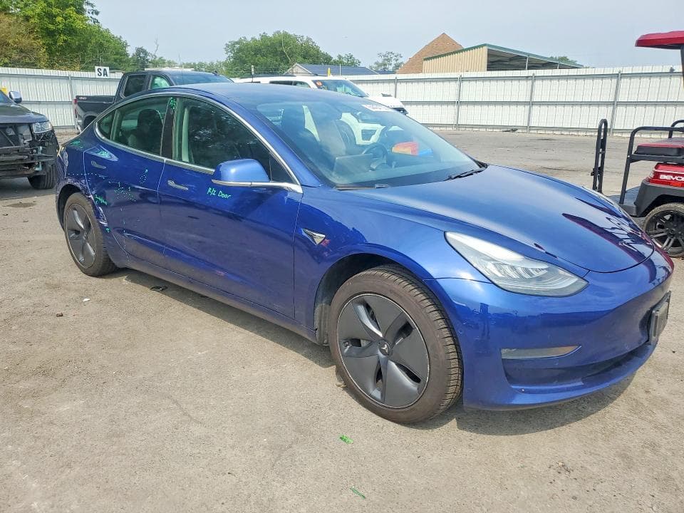 2019 TESLA MODEL 3 4