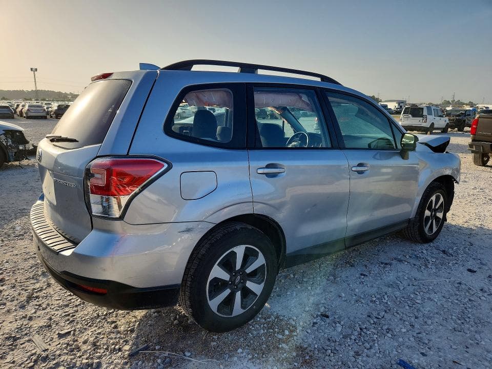 2018 SUBARU FORESTER 2.5I 3