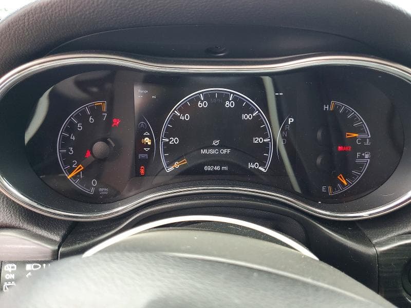 2019 JEEP GRAND CHEROKEE LAREDO 9