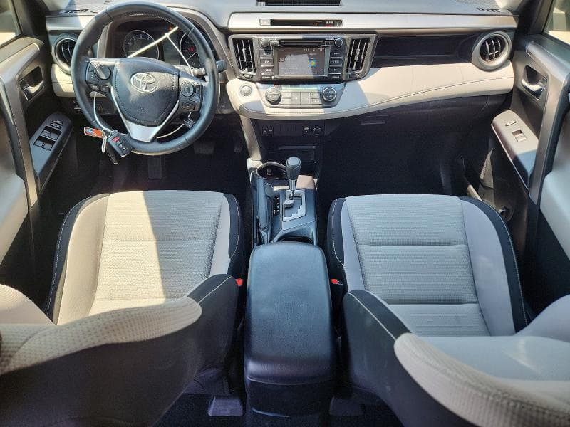 2018 TOYOTA RAV4 XLE 8