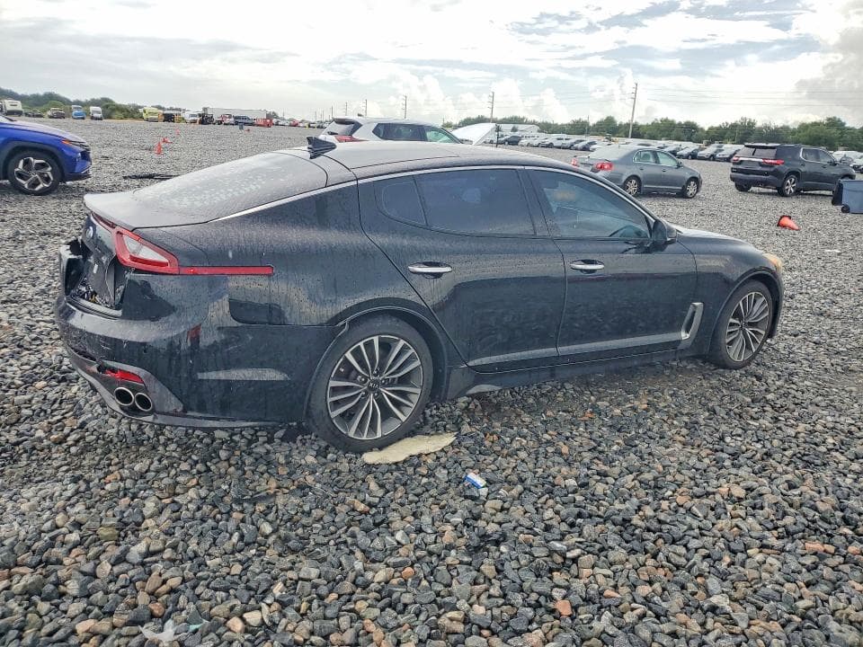 2019 KIA STINGER PREMIUM 3