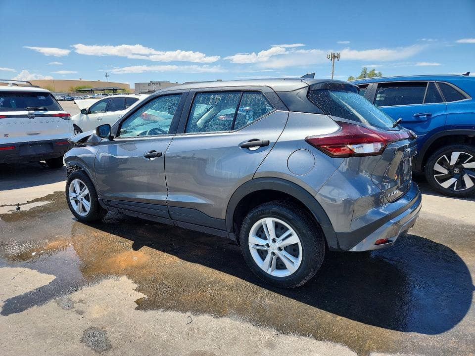 2024 NISSAN KICKS S 2