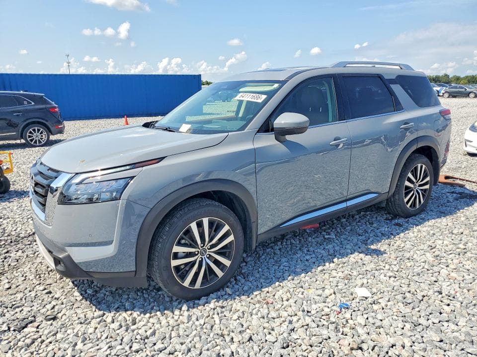 2025 NISSAN PATHFINDER PLATINUM - 1