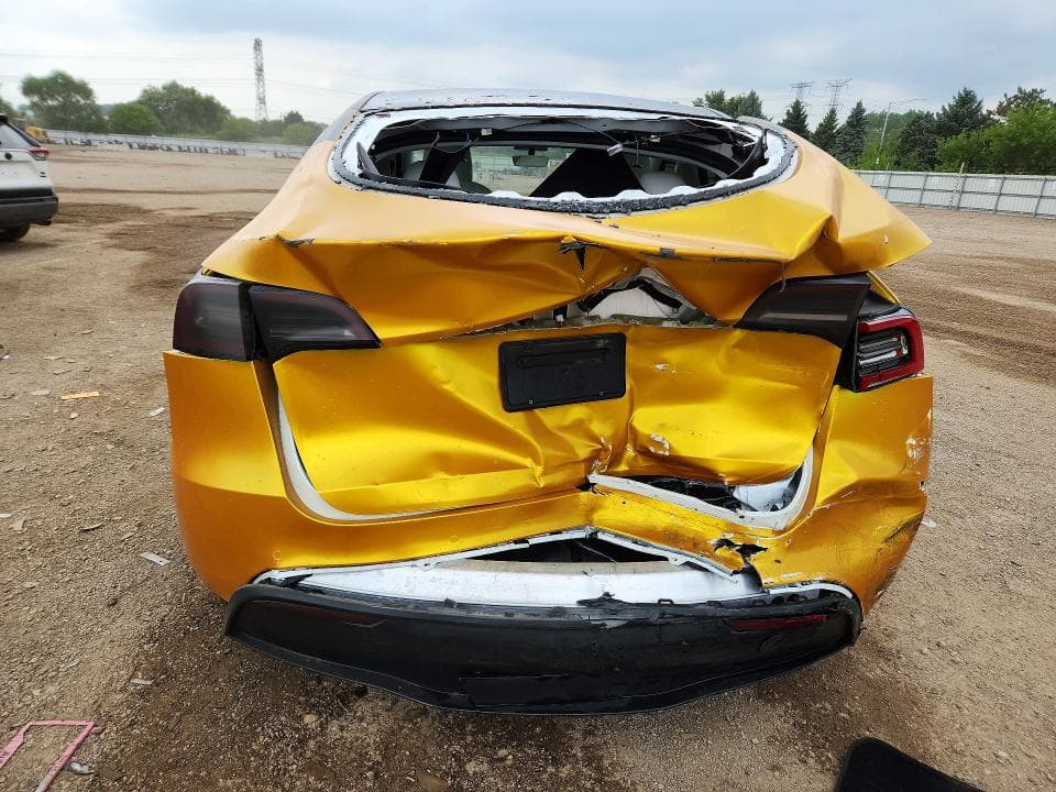 2021 TESLA MODEL Y 6