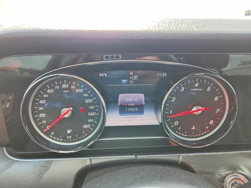 2018 MERCEDES-BENZ E 300 9