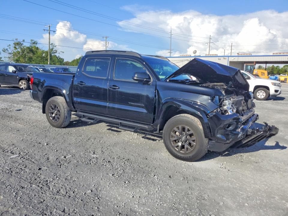 2023 TOYOTA TACOMA SR5 V6 4