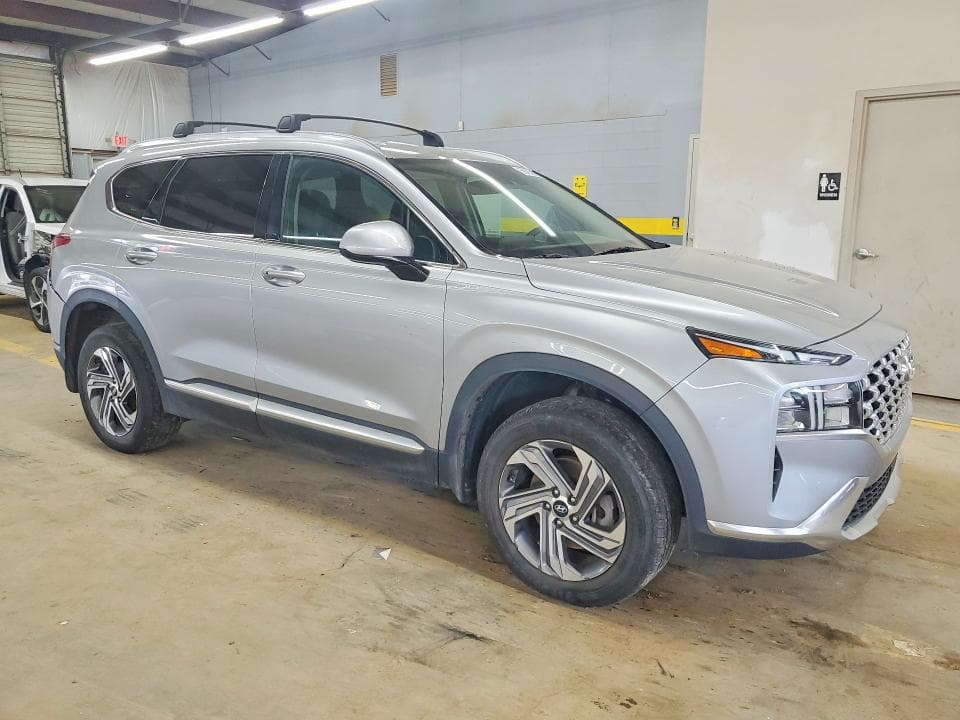 2022 HYUNDAI SANTA FE SEL 4