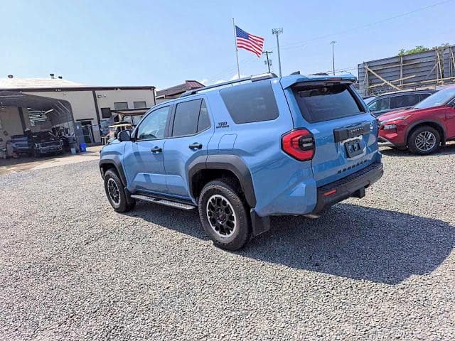2025 TOYOTA 4RUNNER TRD OFF-ROAD PREMIUM 2
