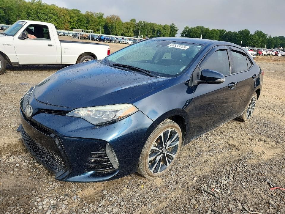 2017 TOYOTA COROLLA SE - 1