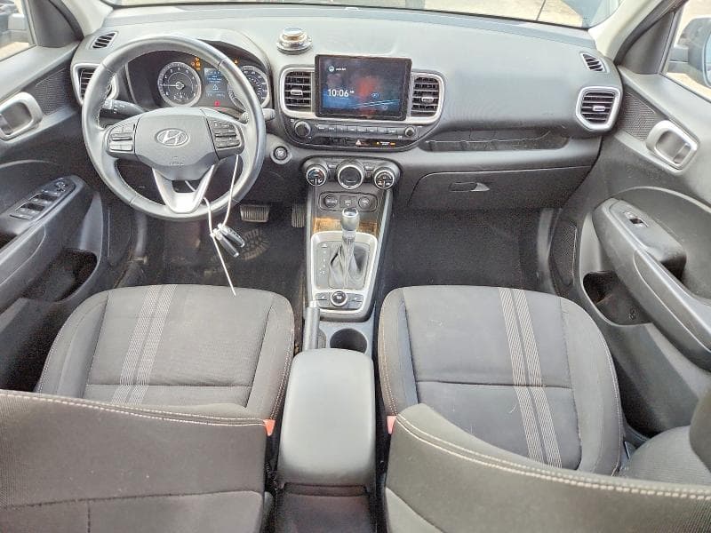 2021 HYUNDAI VENUE SEL 8