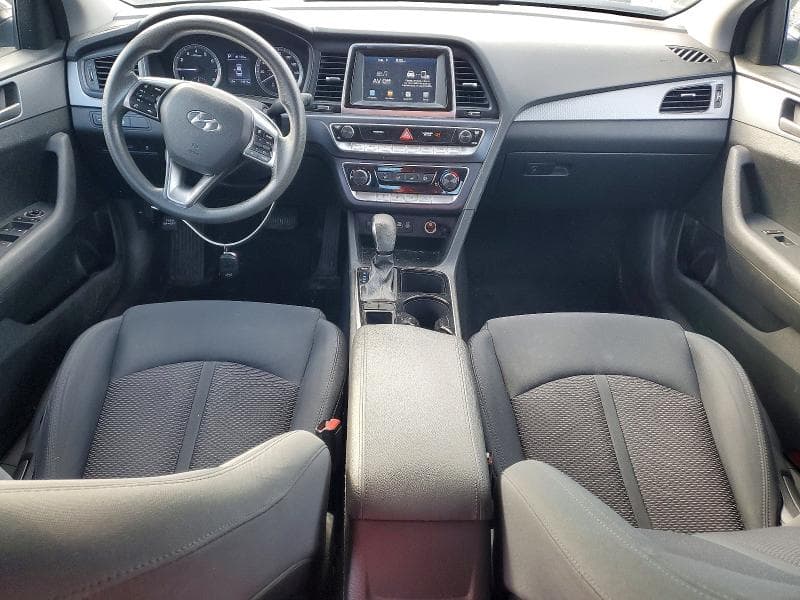 2018 HYUNDAI SONATA SE 8