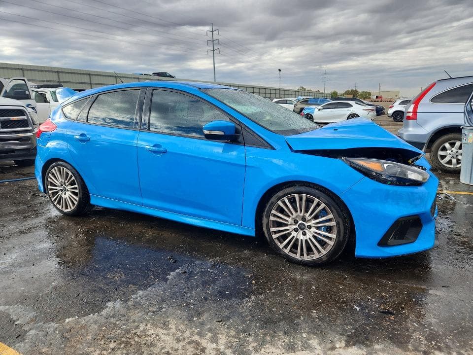 2017 FORD FOCUS RS 4