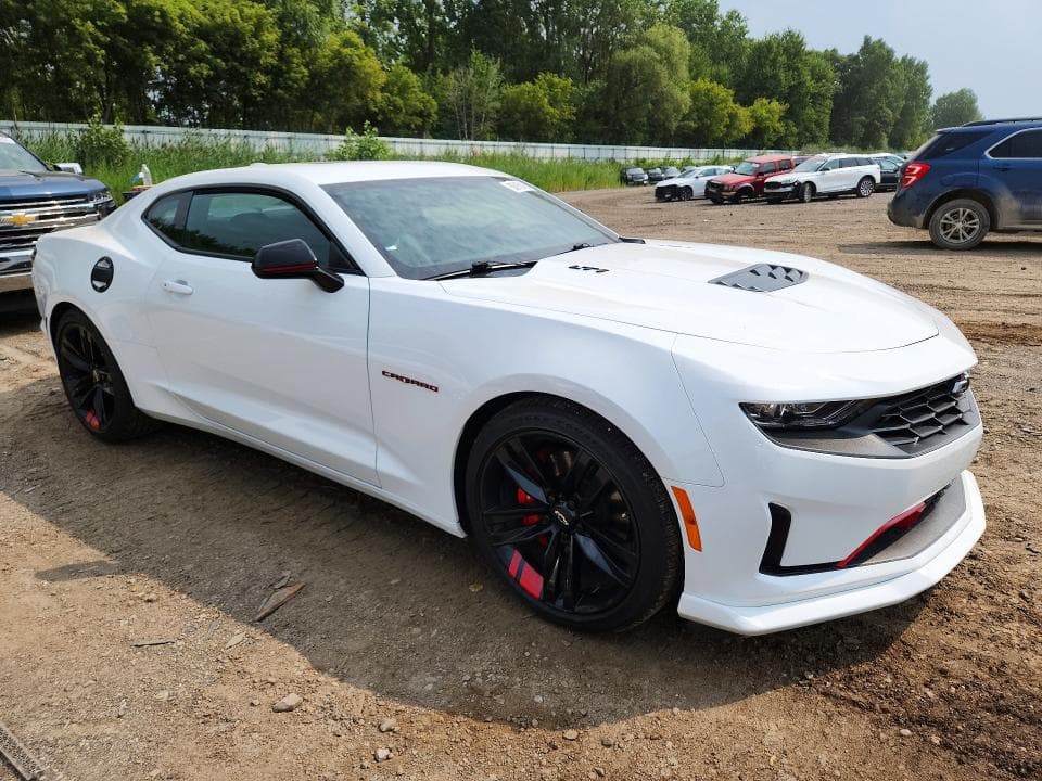 2022 CHEVROLET CAMARO LT1 4