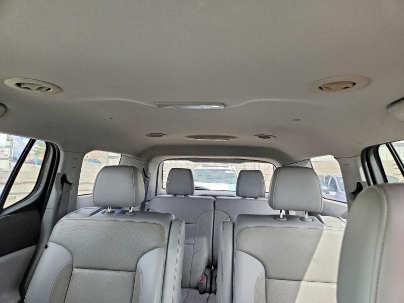 2020 GMC ACADIA SLT 10