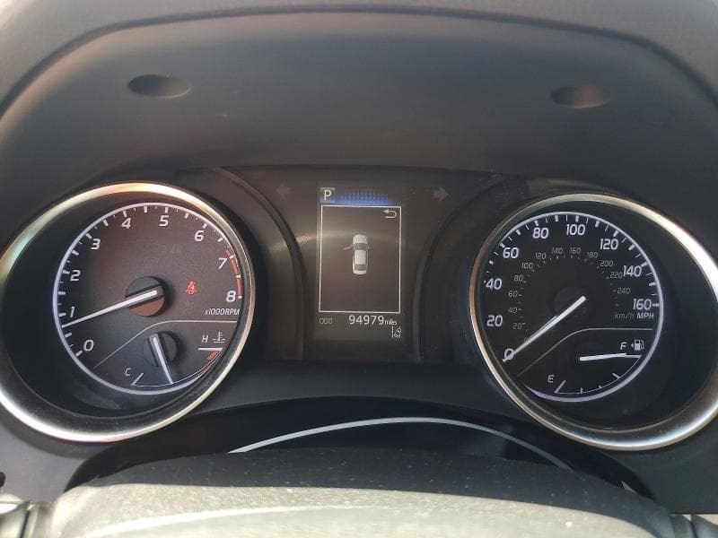 2018 TOYOTA CAMRY LE 9