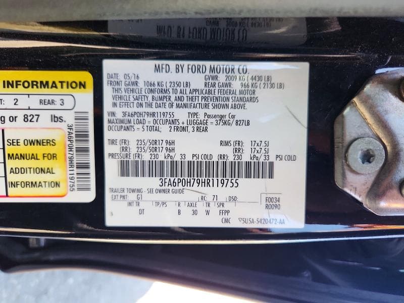 2017 FORD FUSION SE 12