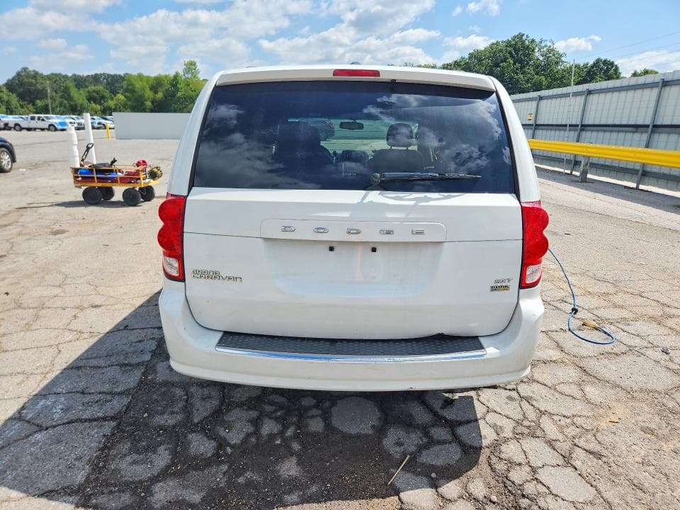 2017 DODGE GRAND CARAVAN SXT 6