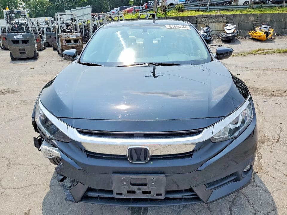 2018 HONDA CIVIC EX 5