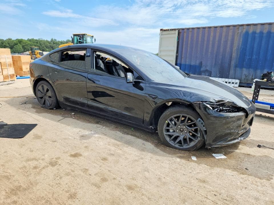 2025 TESLA MODEL 3 4