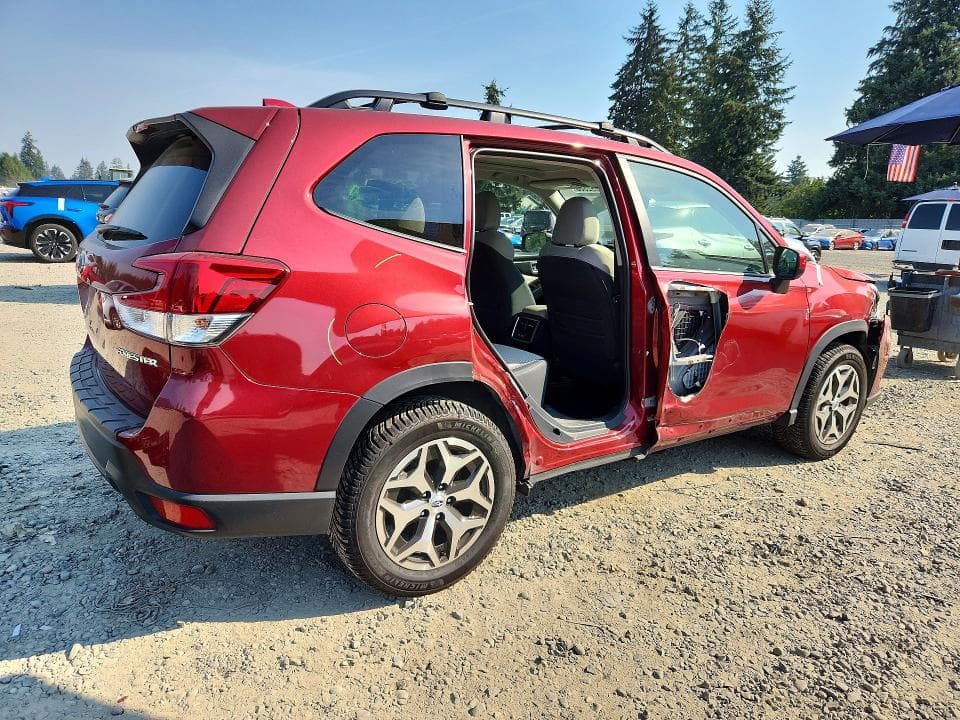 2022 SUBARU FORESTER PREMIUM 3