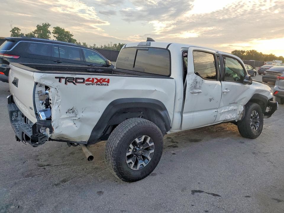 2021 TOYOTA TACOMA TRD OFF-ROAD 3