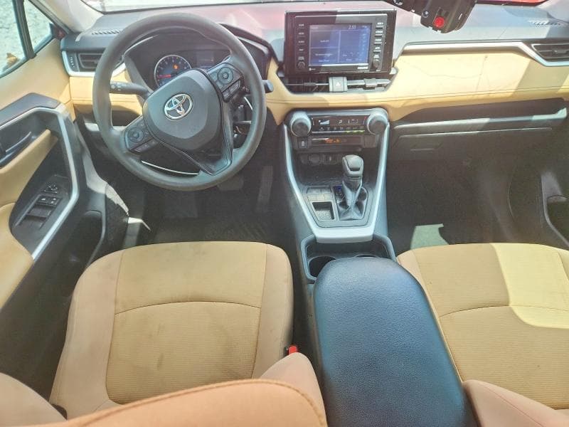 2021 TOYOTA RAV4 LE 8