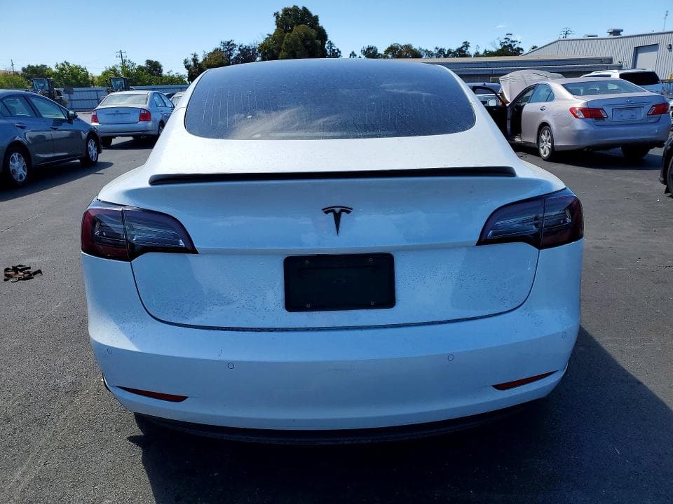 2020 TESLA MODEL 3 6