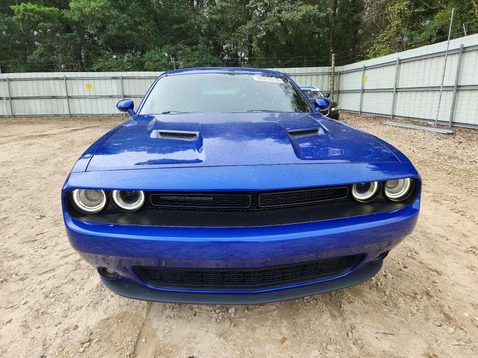 2018 DODGE CHALLENGER SXT 5