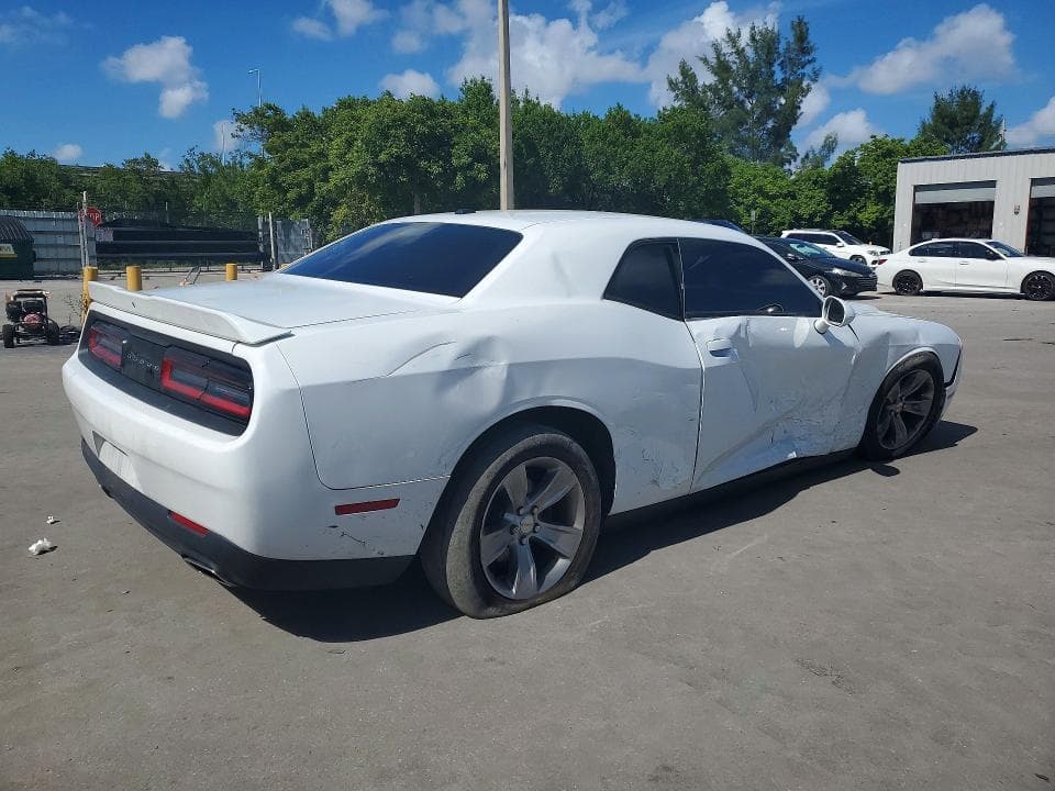 2019 DODGE CHALLENGER SXT 3